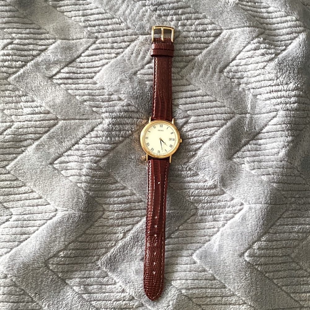 Seiko Mens watch with brown leather band